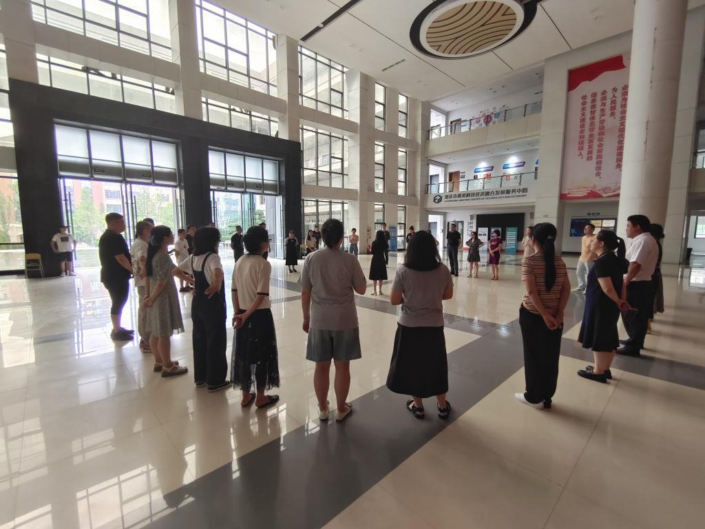 全员素质拓展活动,青工素质拓展活动