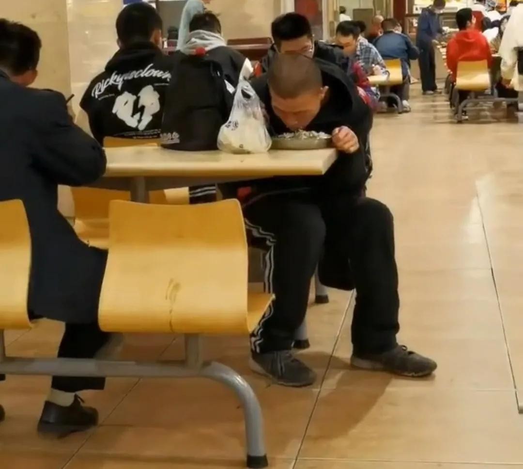 韦神就餐,韦神就餐视频