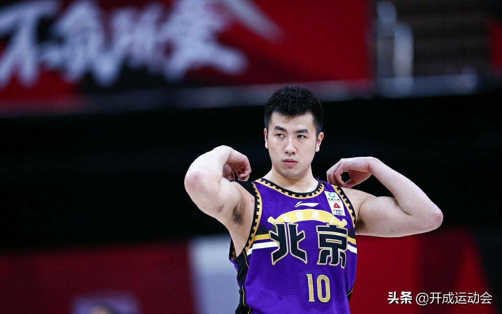 北控邹雨宸暴扣,北控官宣邹雨宸伤情