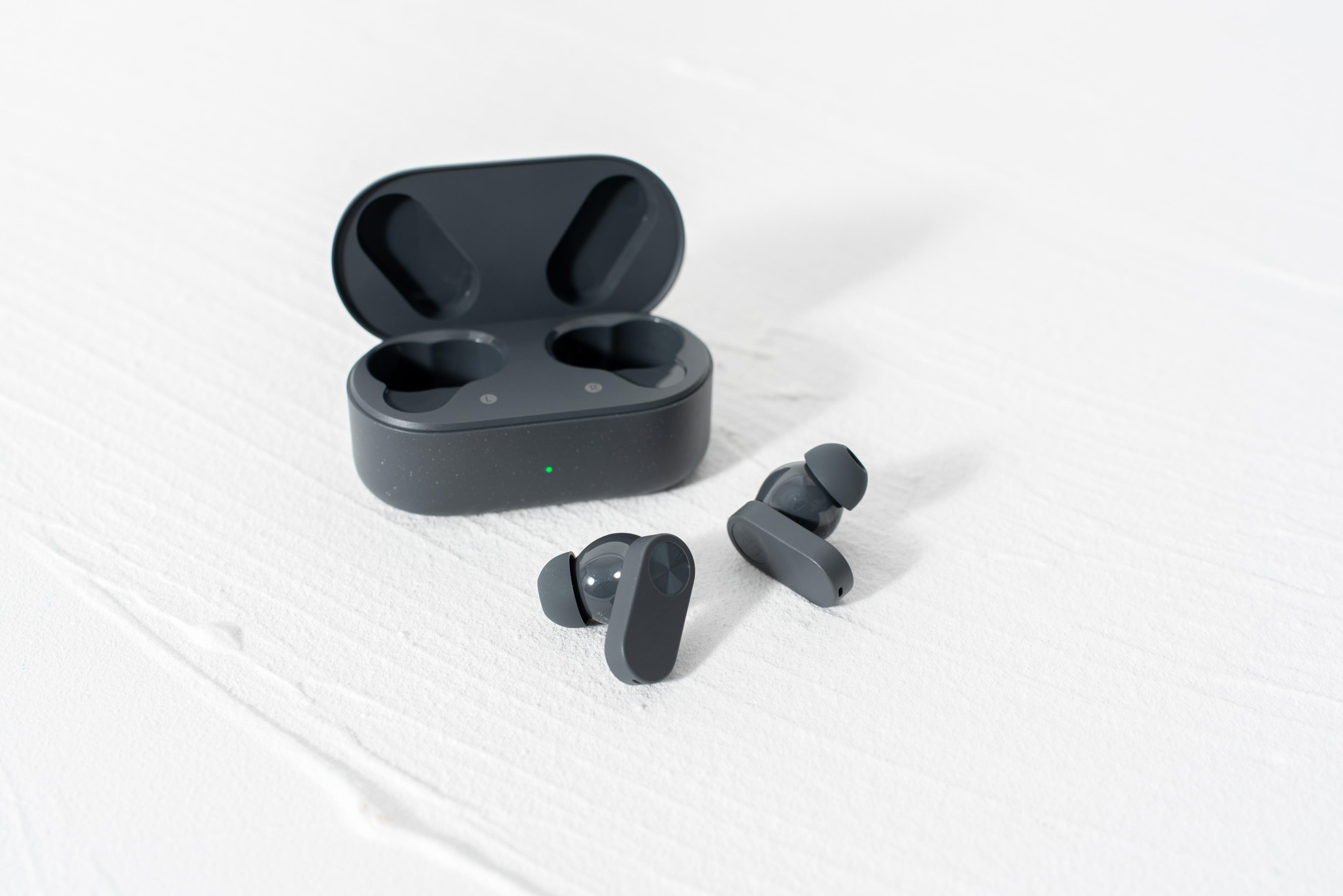 iqoo百元价位头戴式耳机,一加和iqoo耳机哪个值得入手