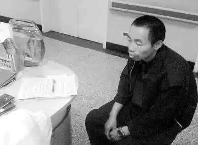 丈夫拒绝剖腹产妻子难产去世,老公拒绝剖腹产导致妻子孩子死亡