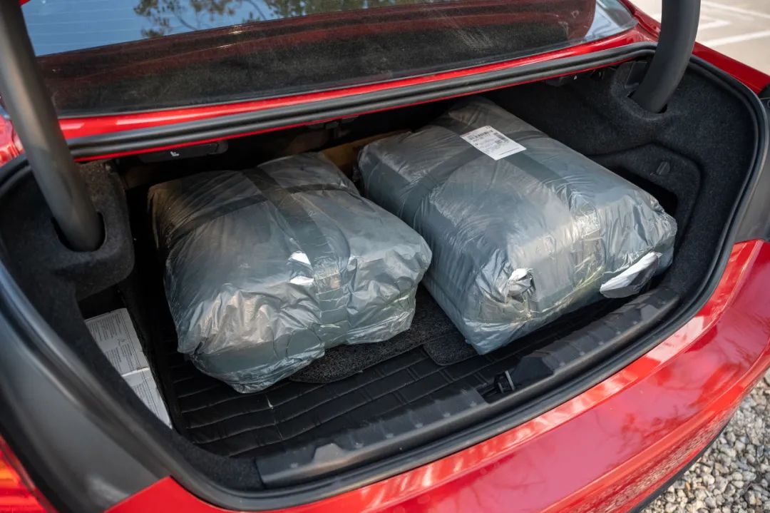 宝马428i硬顶敞篷落地价2022,宝马428i二手车值得买吗