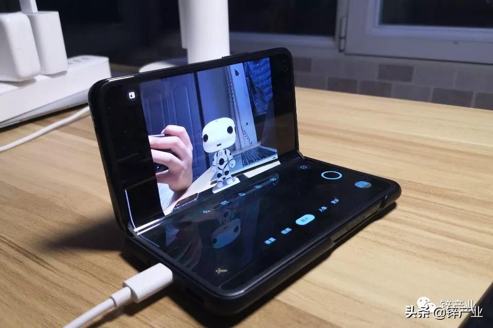 oppo折叠机x2021,oppo手机最新款折叠屏体验