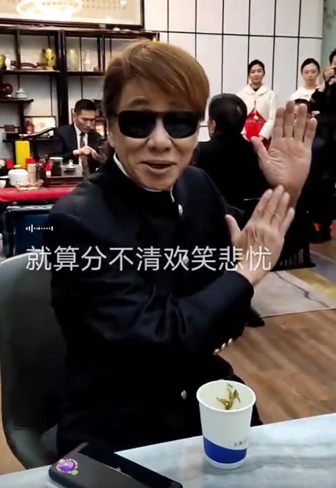 周星驰梁小龙照片,周星驰请梁小龙拍戏