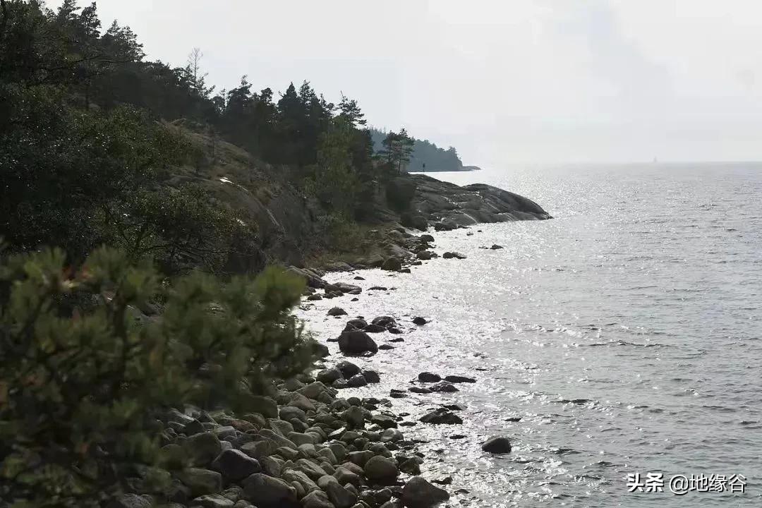 16年，最短命的加盟共和国