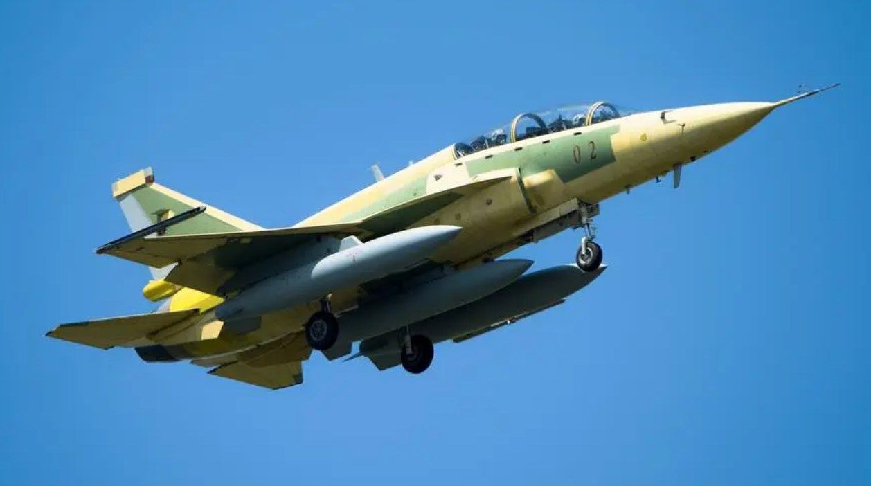 枭龙战机出局光辉战机迎来马来西亚订单？印媒：比枭龙更强更便宜