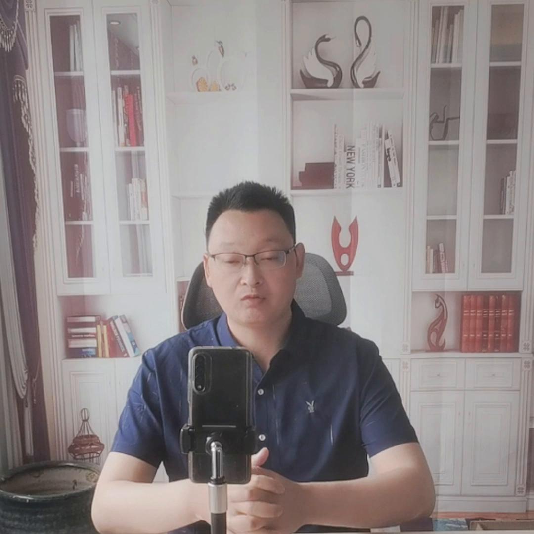 致敬每一个创业路上还在坚持的人,致敬每位创业路上的行者