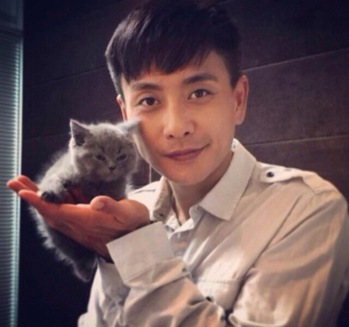 至今不婚的8位男星,5位至今未娶的大龄男星