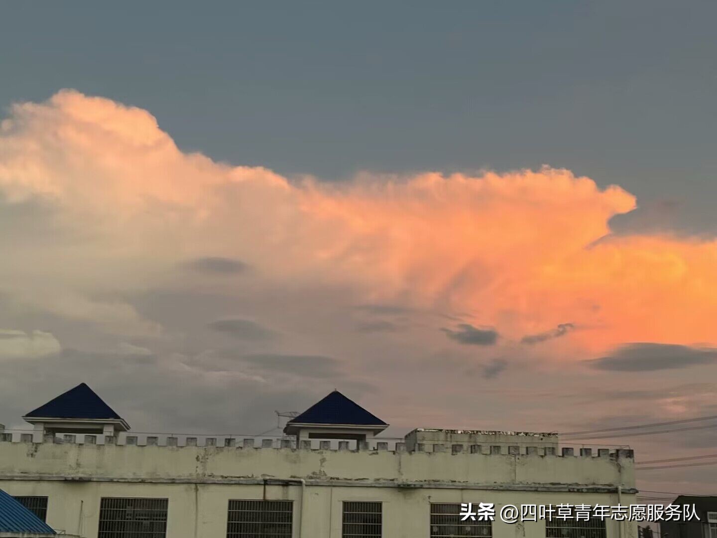 青春恰似火扬帆正当时图片,青春恰似火扬帆正当时作文