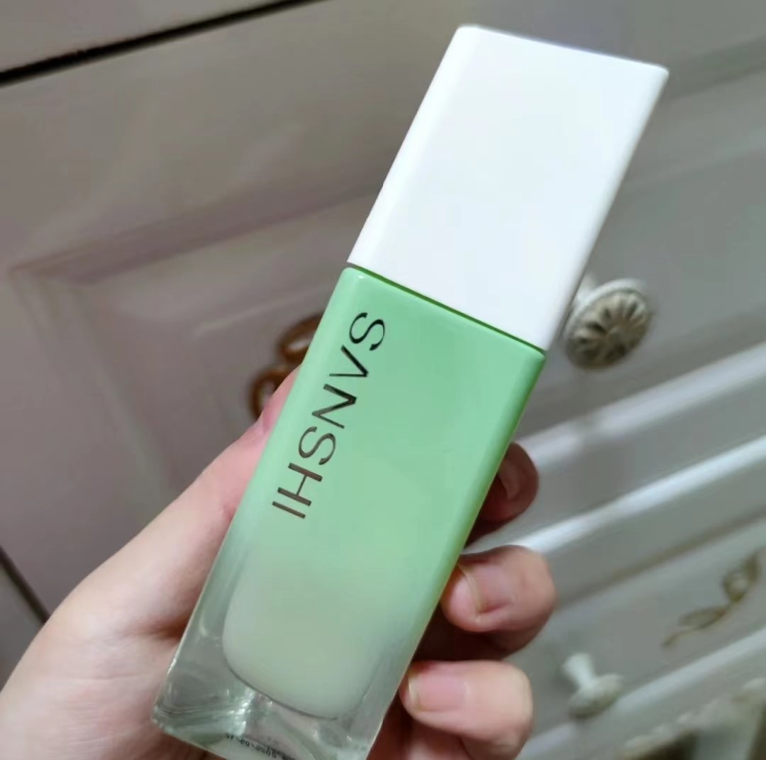 国货抗衰精华平价,很丑却很好用国货之光精华