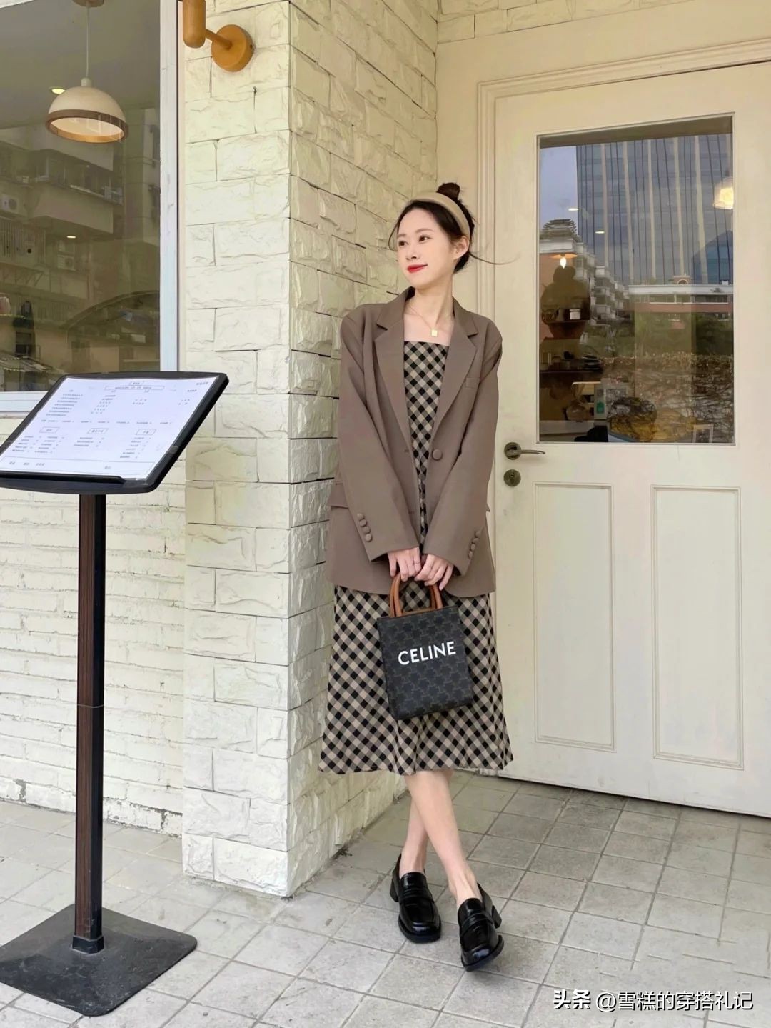 秋冬乐福鞋搭配裤子怎么穿,2023年乐福鞋搭配什么衣服最好看