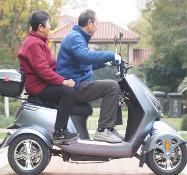 神牛4轮电动车,神牛四轮车