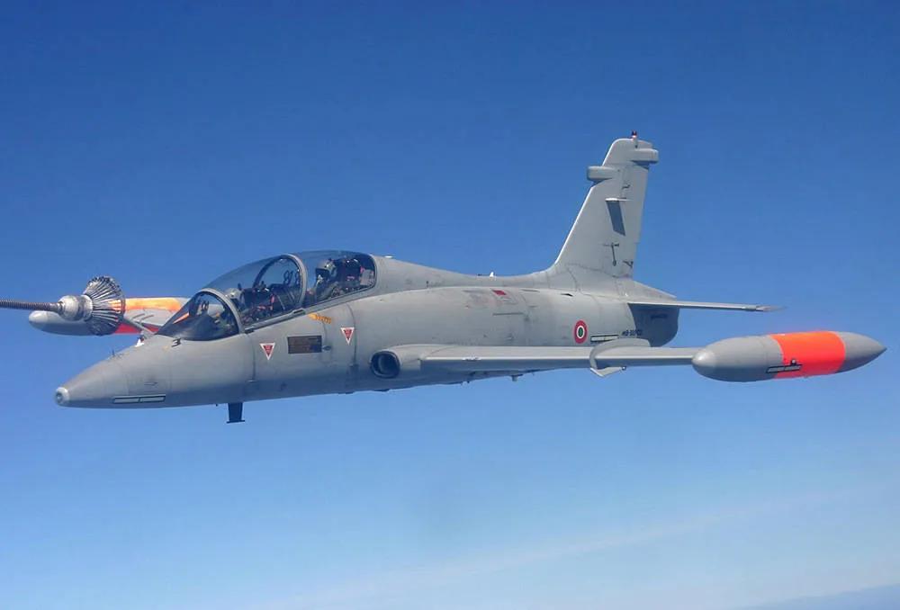 真万国牌：马来西亚*队军**