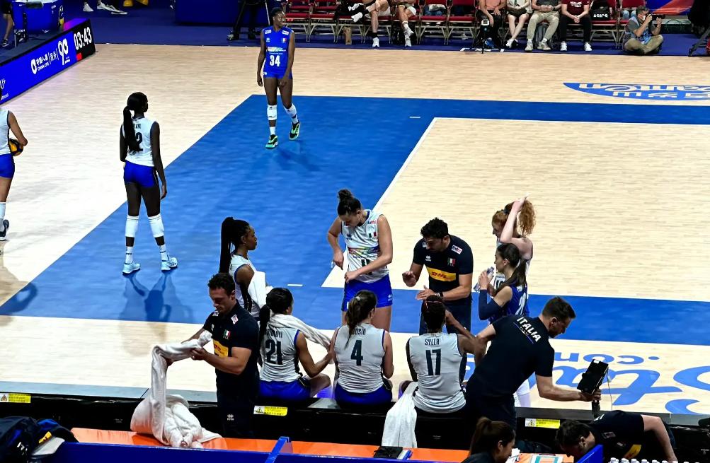 中国女排今日赛程世界女排排名,2023女排世界联赛积分榜排名