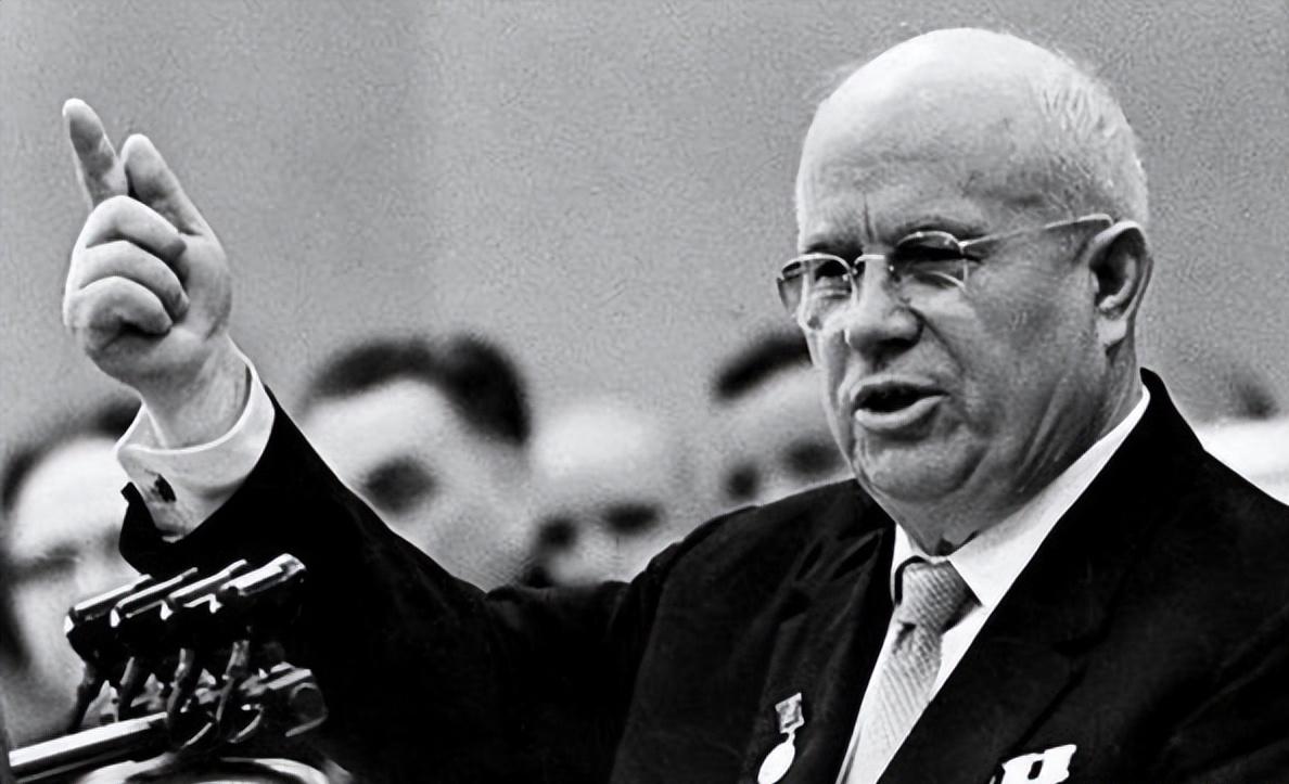 中国第一颗核弹爆炸成功时间,中国第一颗中子弹爆炸时间