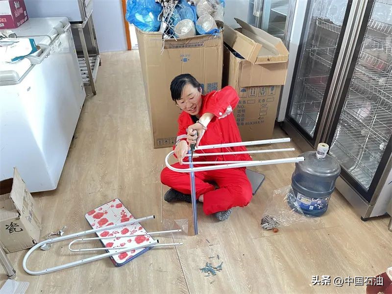 黄旻袅：火辣辣的“玫瑰”在沙漠中火热热地开