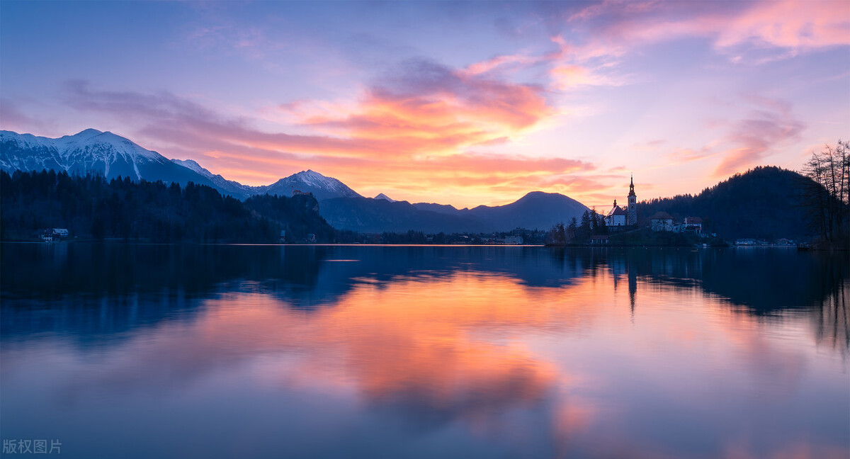 旅行的绝美文案治愈系,五一旅行朋友圈文案