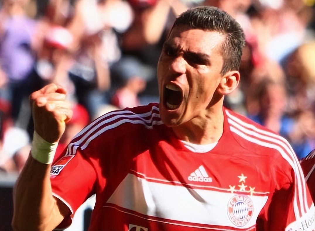 巴西足球国家队队长是卢西奥吗,巴西国家队11号库蒂尼奥