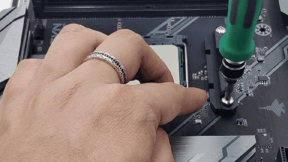 超简单的新手装机教程,最完整最全面的装机教程