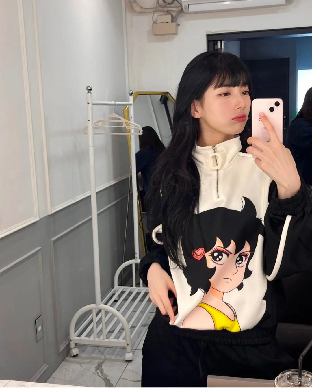 今日分享韩国女星秀智的衣柜，实用又百搭