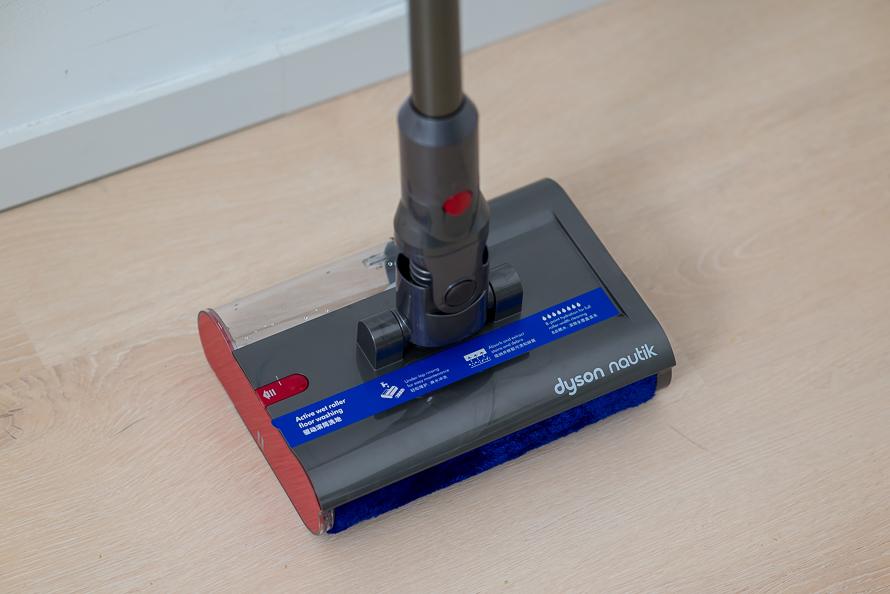 戴森v12吸尘器洗地,戴森吸尘器洗地机测评