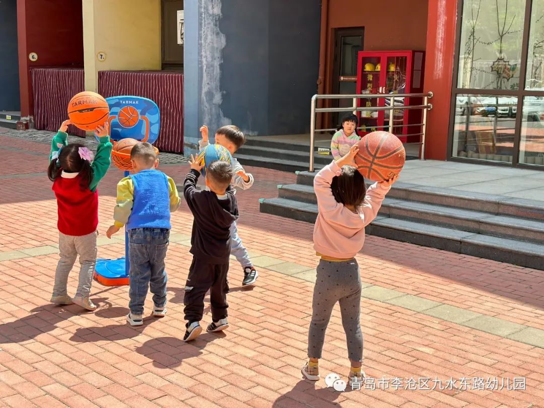 3岁多宝宝户外游戏不敢玩,孩子玩不腻的户外活动