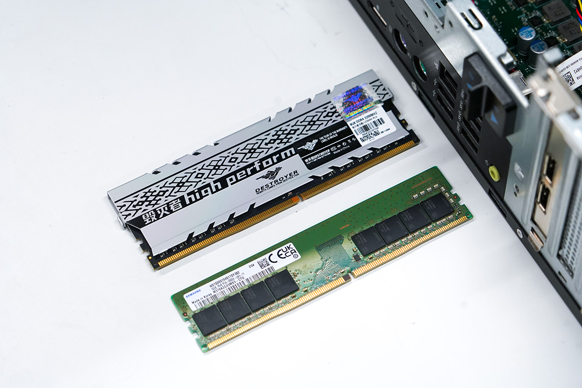 运行稳定、散热优异但马甲太高了，戈戟毁灭者DESTROYER内存体验