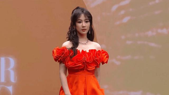热巴杨颖红毯造型,芭莎红毯杨紫热巴杨颖赵丽颖