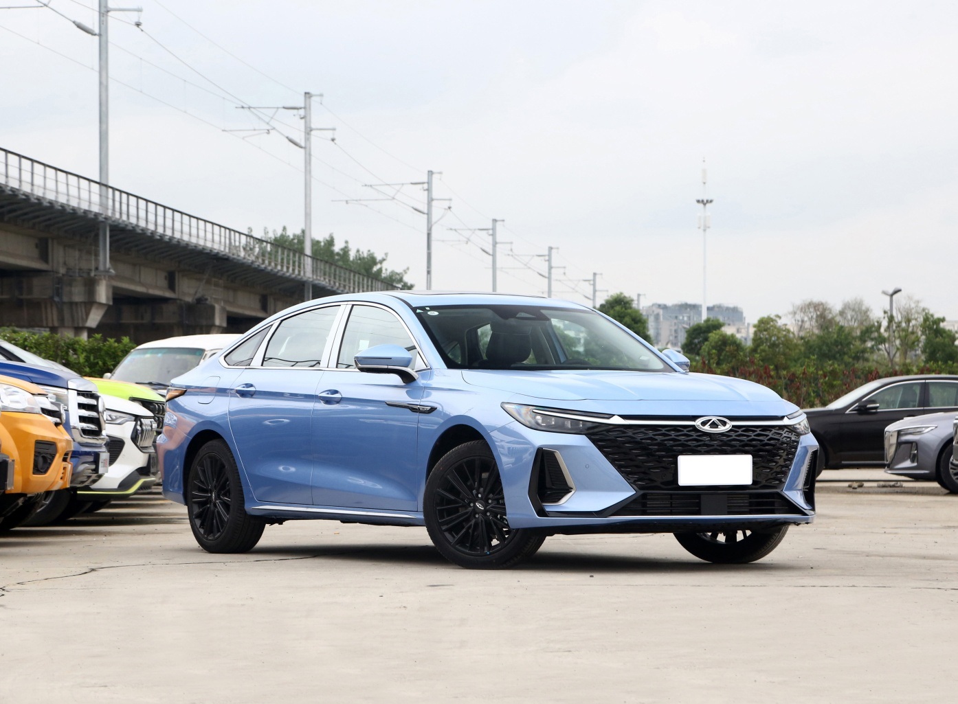 10-15万左右国产轿车推荐,10万到15万最值得推荐的国产轿车