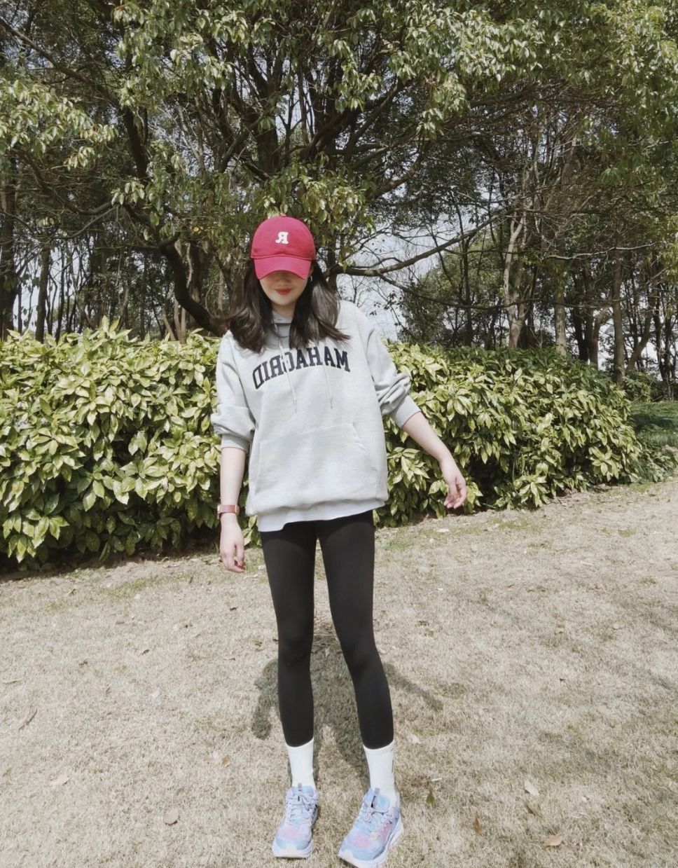 鲨鱼裤怎么穿夏天,冬天鲨鱼裤怎么穿好看又保暖