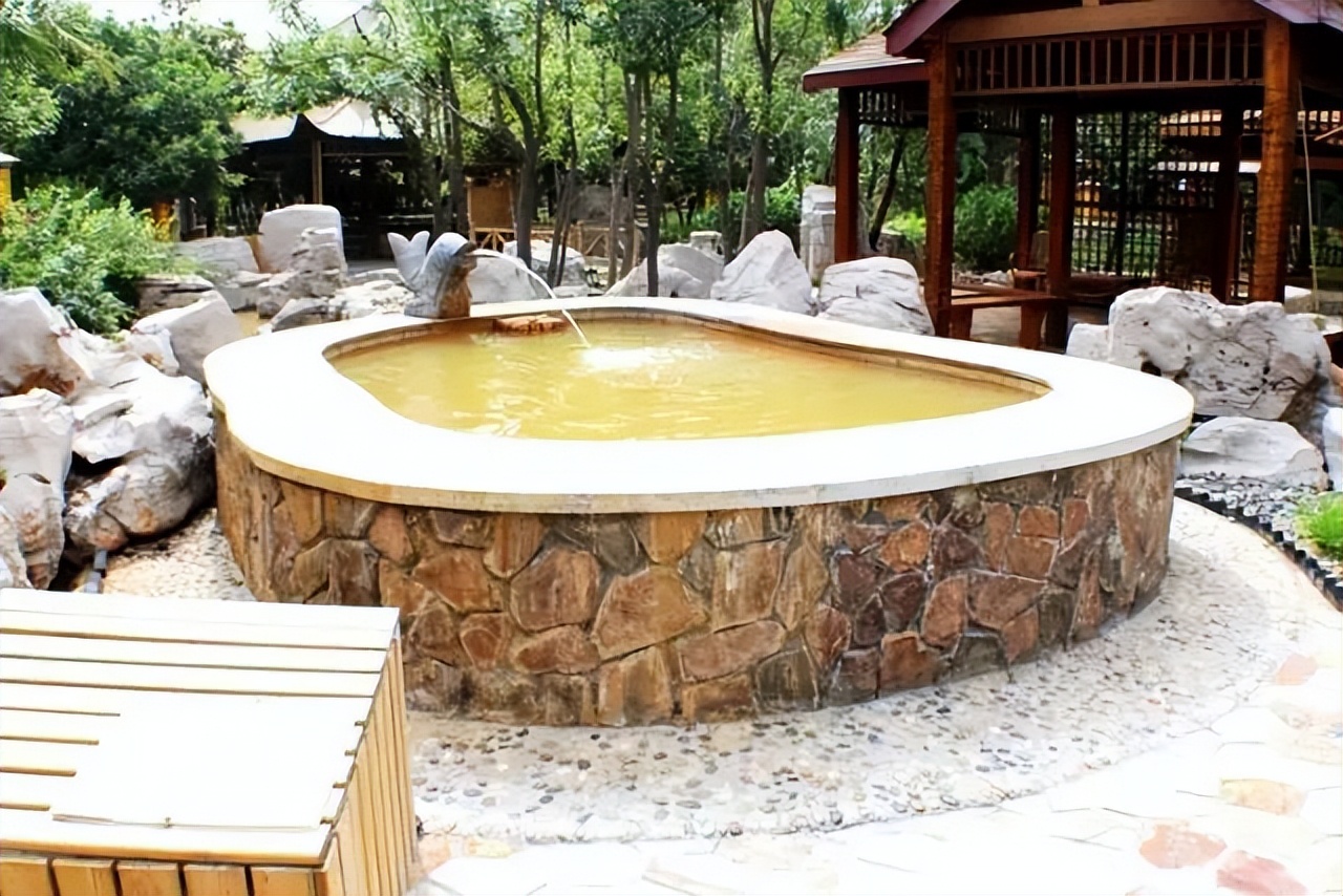 夏季盈泰生态温泉度假村,新盈泰温泉度假村