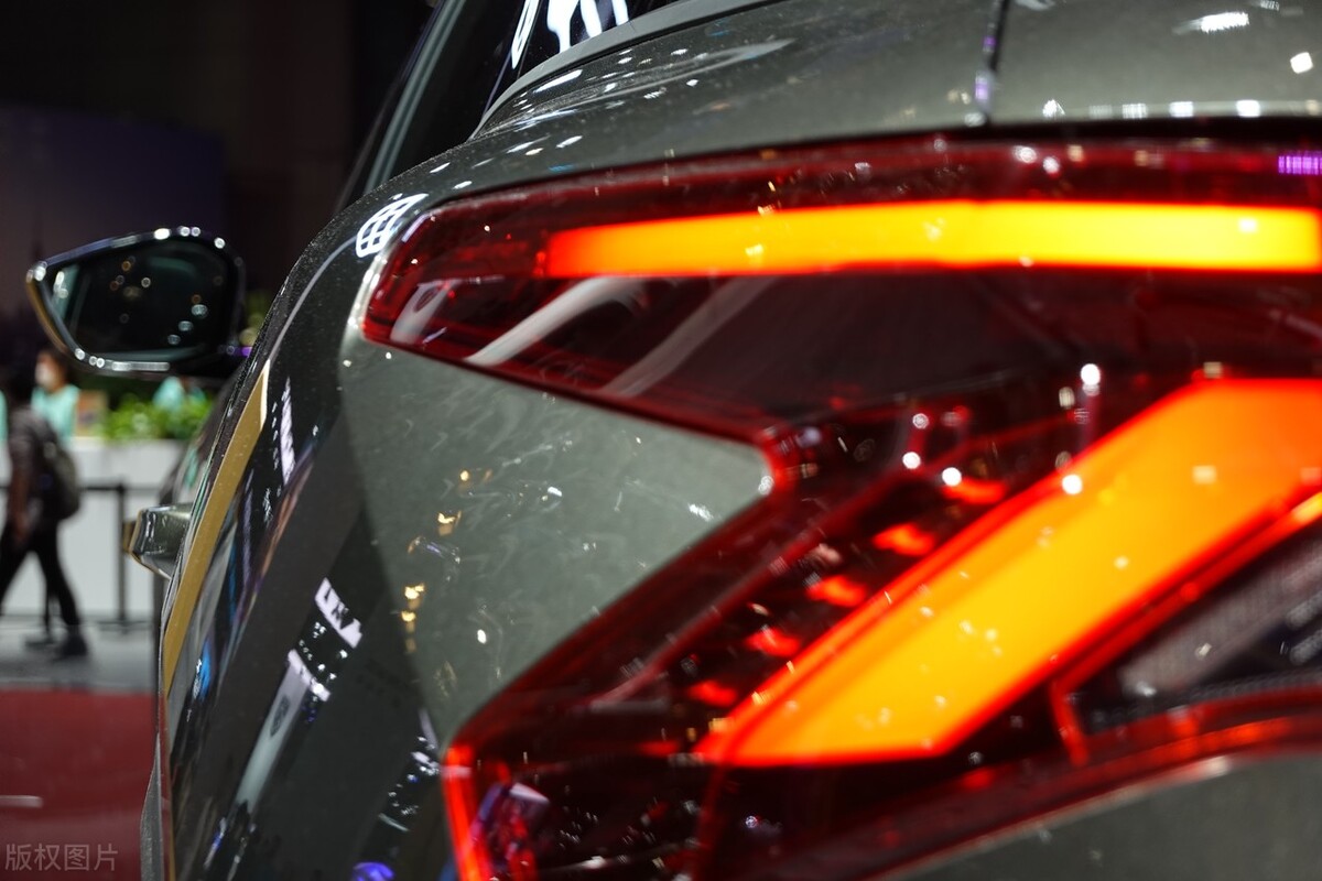 法国的著名品牌都有哪些,法国的奢侈品牌都有哪几个