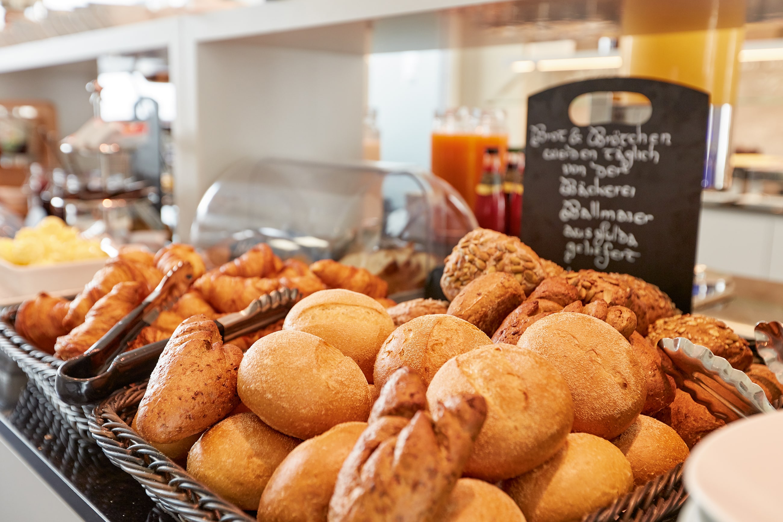 德国香肠和酸菜,德国酸菜和中国酸菜有什么不同