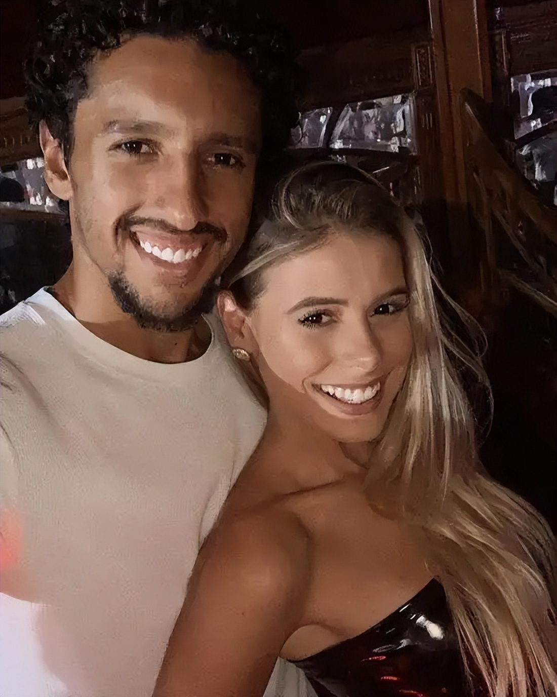 巴西世界杯决赛德国球员太太,巴西太太团亮相世界杯