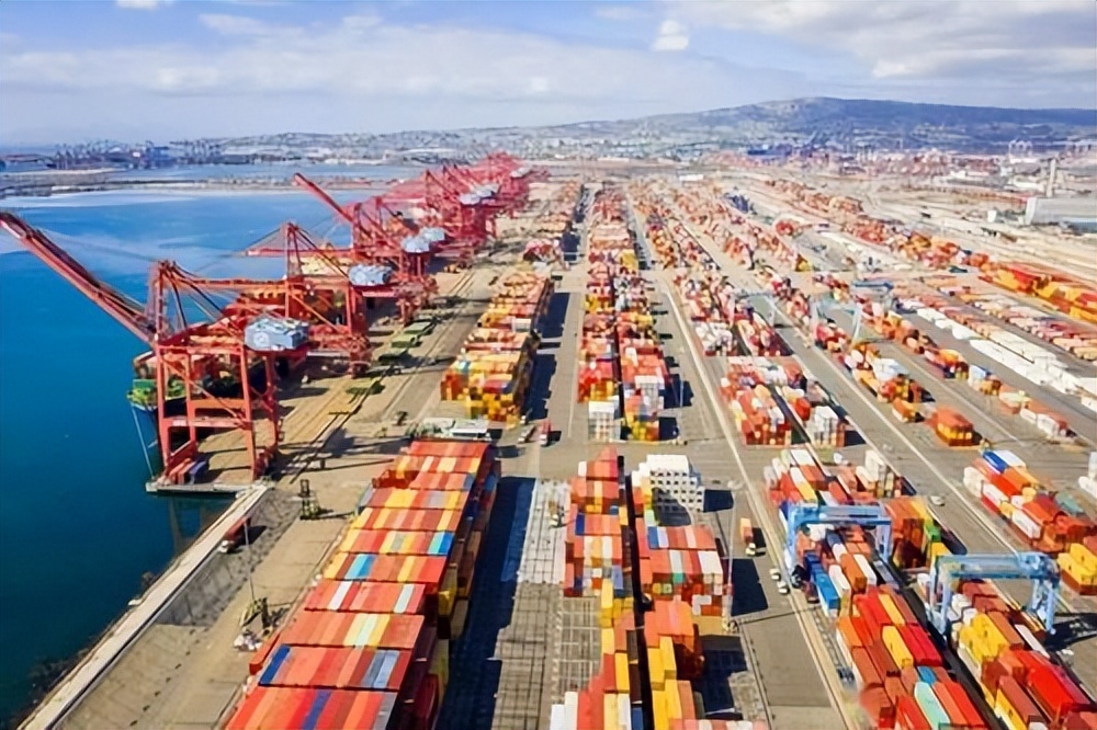 中国有高人，在战略上掐住了美方的“命门”？人民币将成新财富