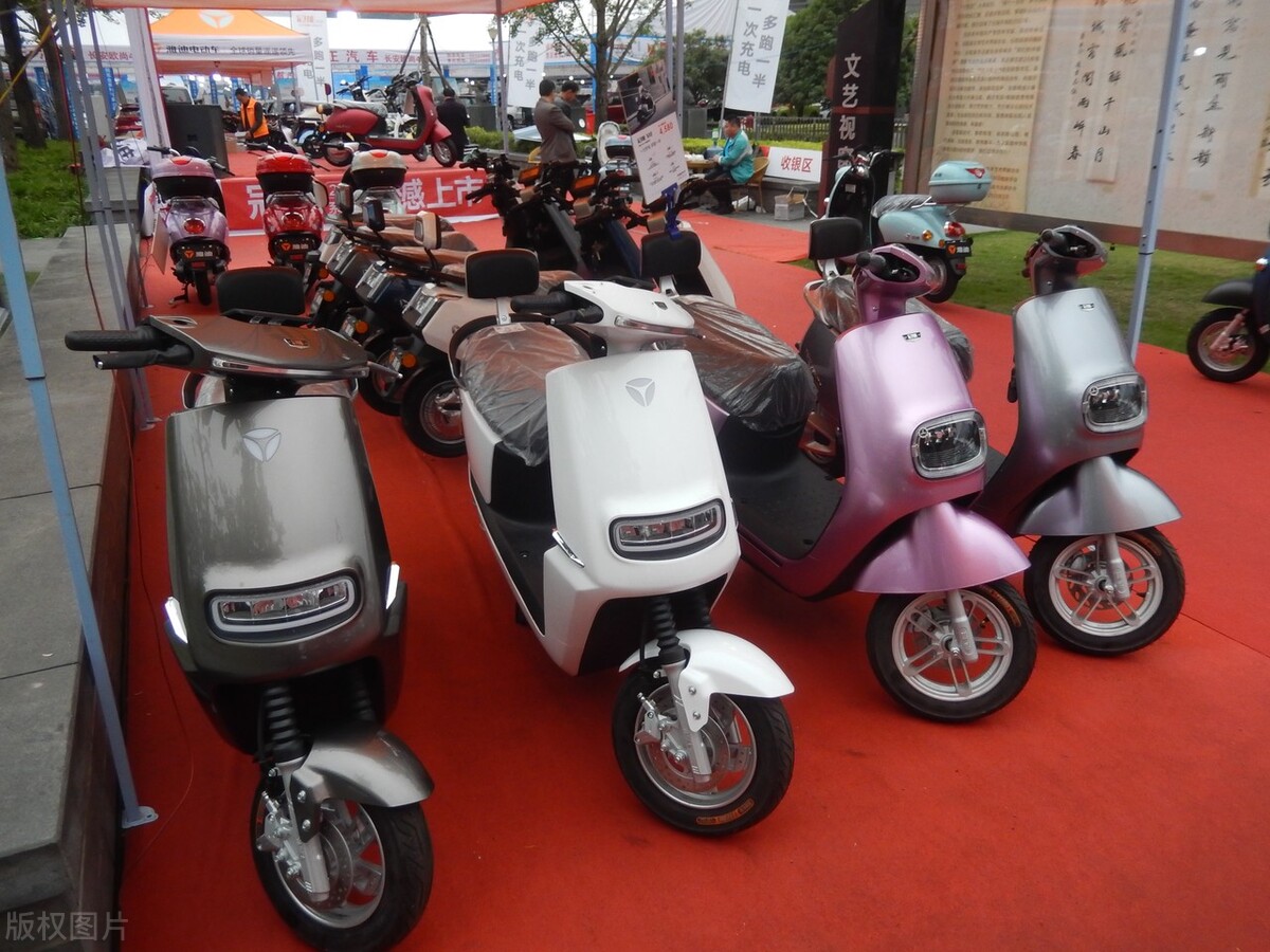 雅迪电动车2023新款换购,电动车新国标换购潮