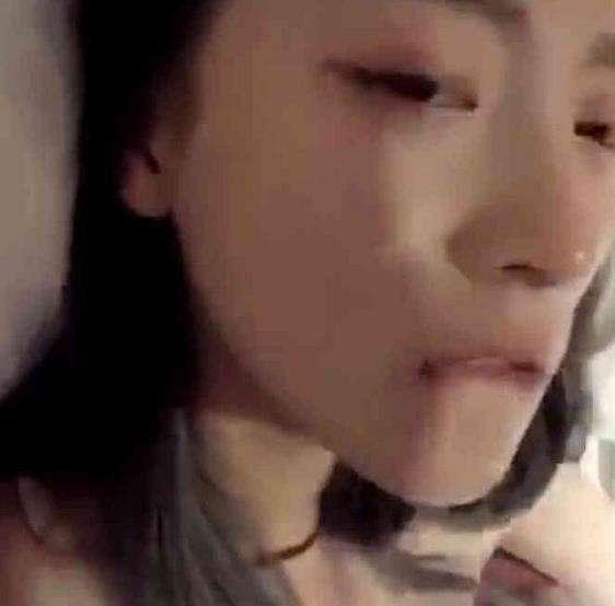 莉哥15分钟不雅视频曝光莉哥昔日床照抽烟当小三黑历史曝光