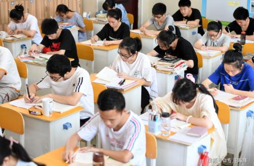 近视想考军校怎么办,近视报考大学