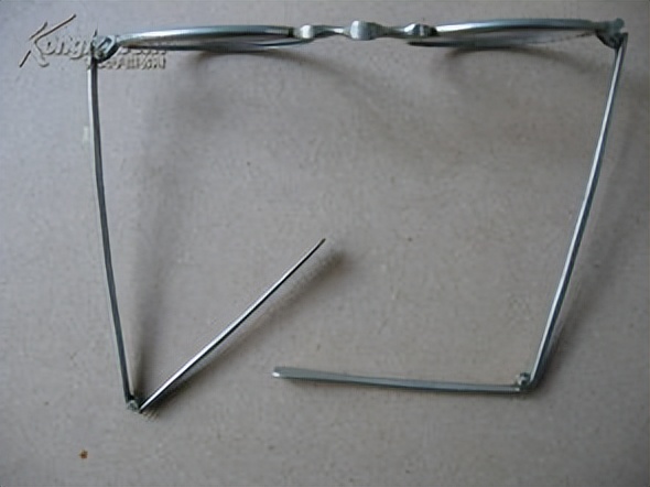 tr90眼镜架是什么材质的,什么材质的眼镜架不会让眼睛变形