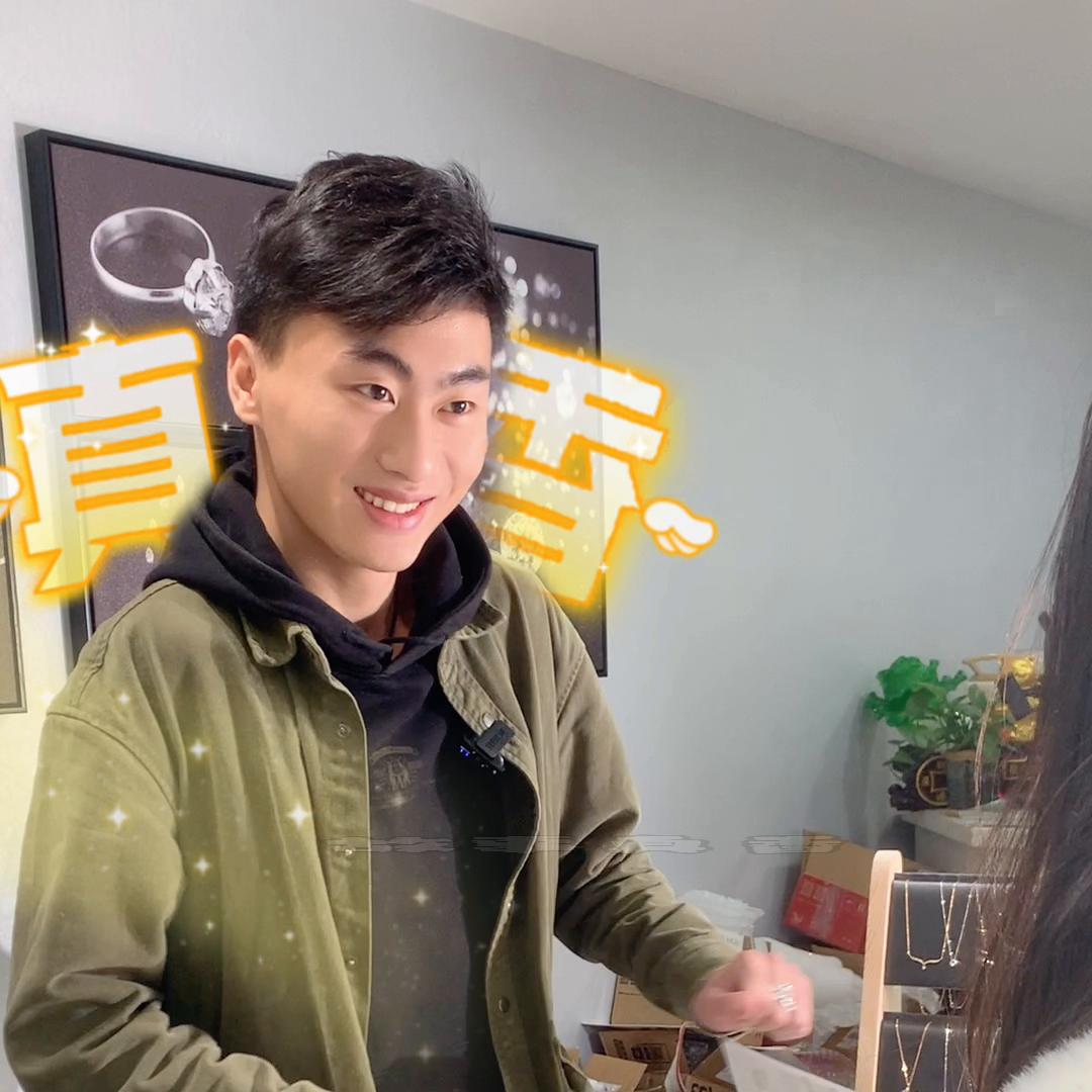 小姑子给嫂子买戒指,女子买钻戒去店里回收只有3000