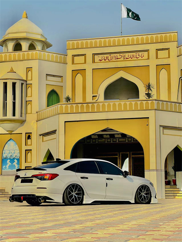 本田思域室内改装声浪系统,本田思域typer改装空气悬挂