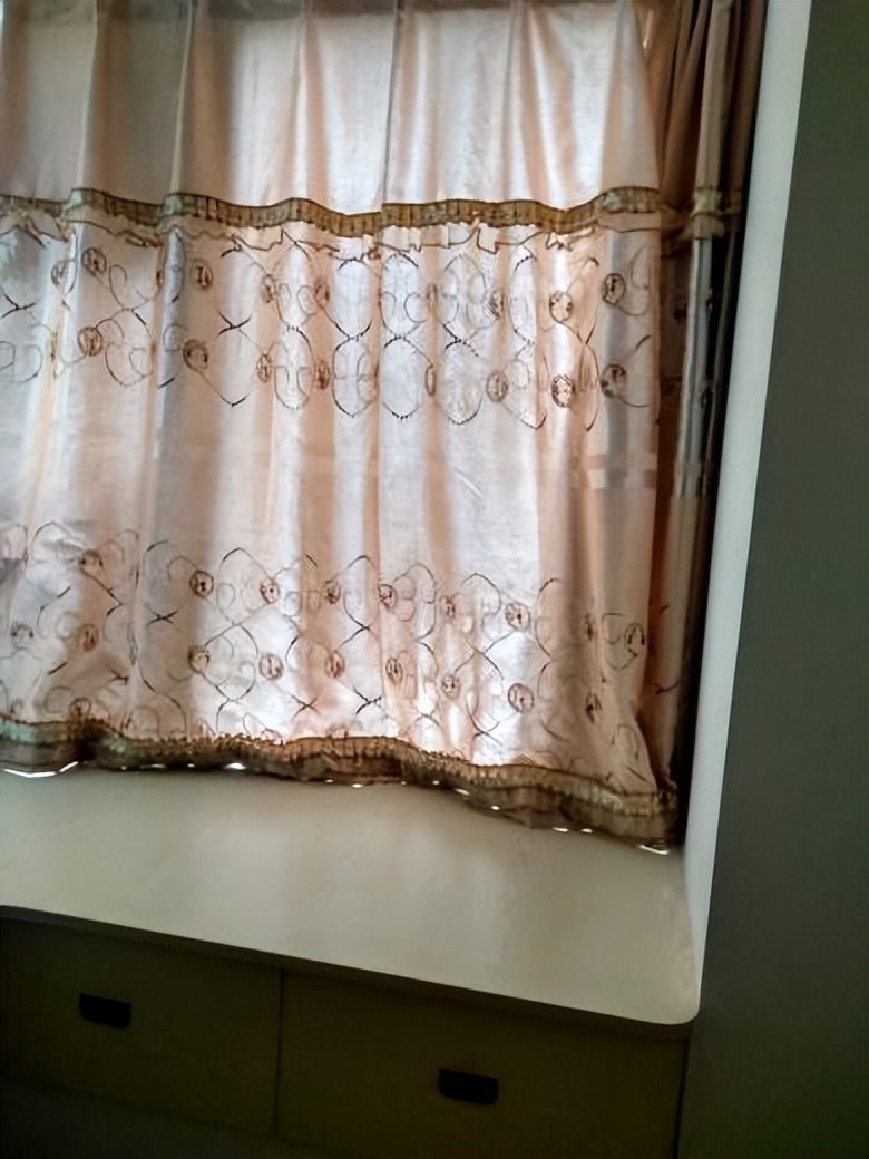 小户型房子适合装马桶还是蹲坑,现在装修房子建议用马桶还是蹲坑