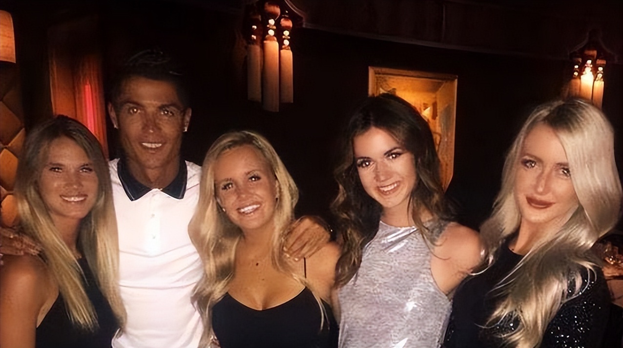 c罗的事迹归纳,c罗各个年龄段身材照片