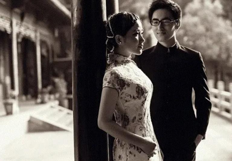 袁行恕的龙凤胎儿子干啥的,袁行恕有几个孩子