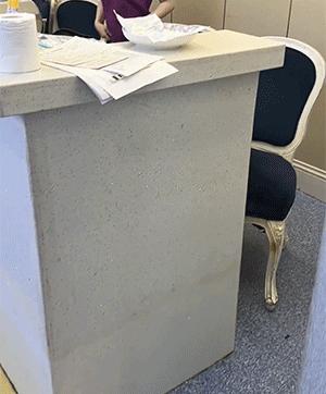 公司上班职业装女,公司发的职业装太紧