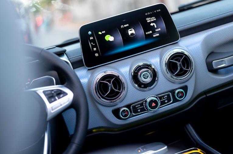 20万没要坦克300提了BJ40城市猎人版，试驾890公里，车主有话要说