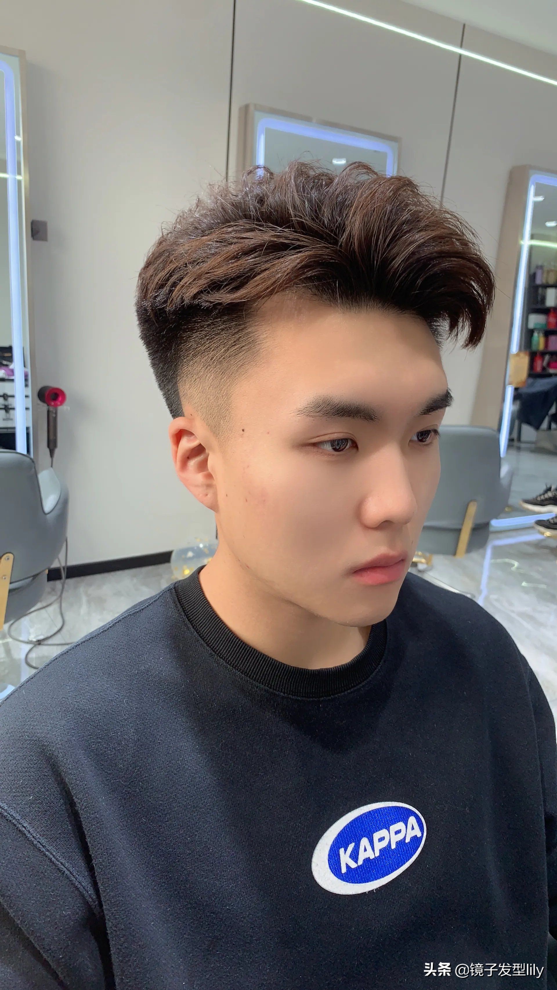 今年流行的男发造型,今年男发流行哪一款