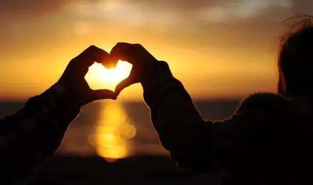 金牛男跟狮子女相处一年了,金牛男遇到狮子女会怎么样