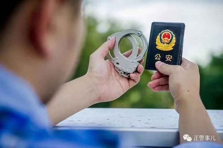 我以行动为誓，共绘绚丽未来！