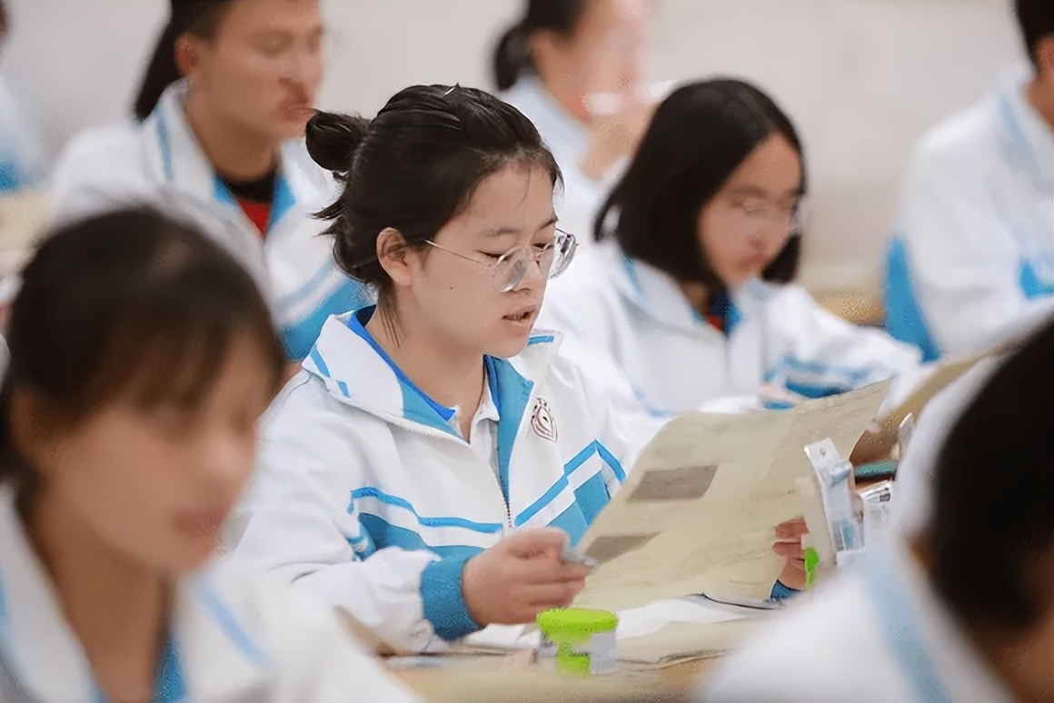 北京中考成绩公布各区,今年北京中考成绩揭晓